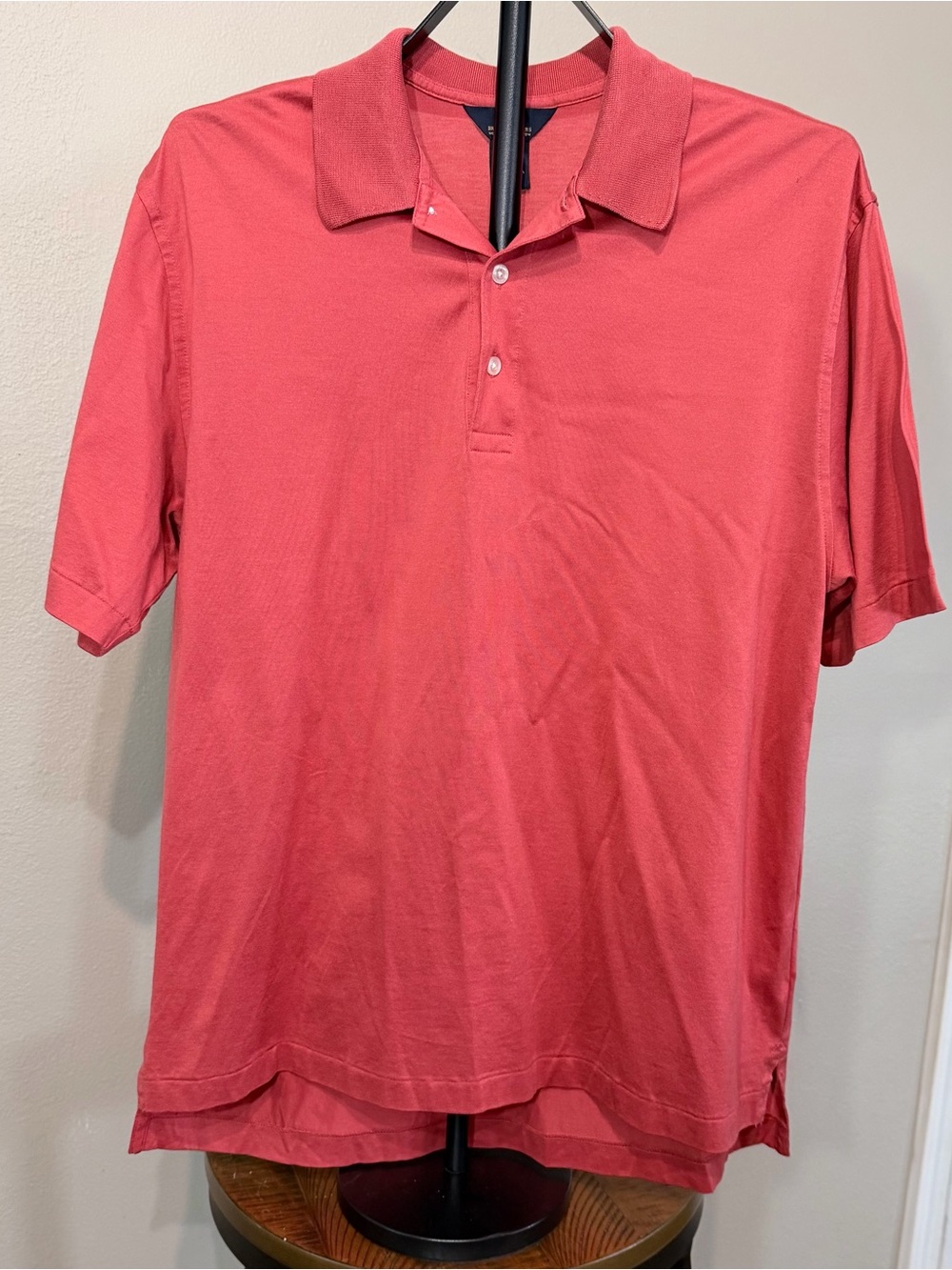 Brooks Brothers 346 Men’s M Regular Red Solid Cotton SS Polo, Collared Button